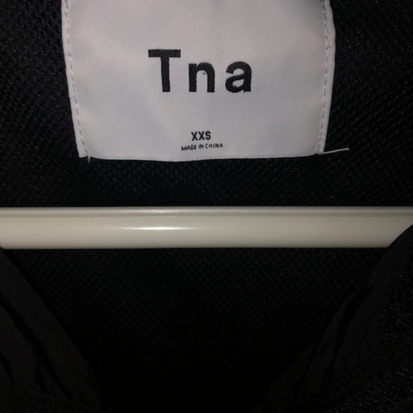 TNA BLACK WINDBREAKER - Picture 2 of 2